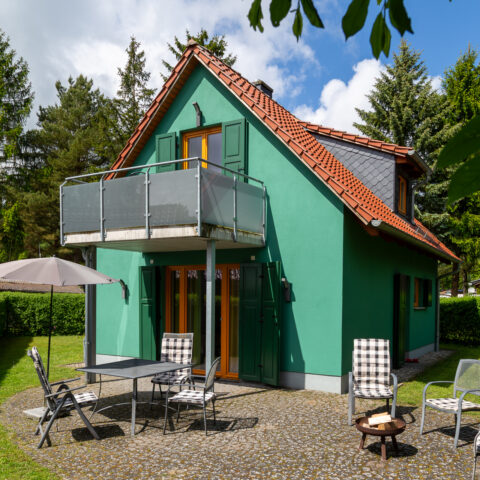 Grünes Ferienhaus am Garder See in Mecklenburg-Vorpommern Grünes Ferienhaus am Garder See in Mecklenburg-Vorpommern